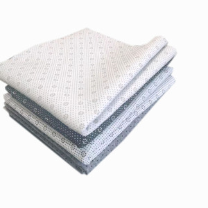 Fabrika Çıkışı Yüksek Yoğunluklu PVC Noktalı Kaplamalı Dokunmamış Keçe - Kaymaz İğneleme İşlemli Evcil Hayvan Yatakları İçin - Product Image 5