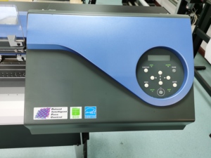 Hot bán <span class=keywords><strong>Roland</strong></span> vs640 máy in phun thứ hai tay Vinyl cắt decal với DX7 đầu in cho Flex in ấn nhãn - Product Image 3