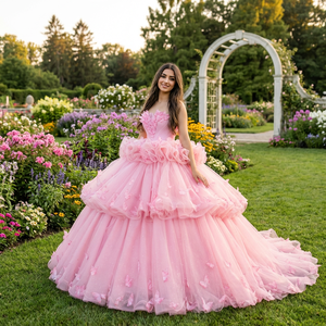 Vestido de Gala de Quinceañera DY6892 con Escote Corazón, Hombros Descubiertos, Cola Capilla, Apliques Florales de Encaje con Volantes y Lentejuelas, Estilo Dulce para Fiesta - Product Image 1