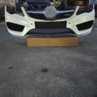 Untuk Mercedes E-Class Front Assembly Body Kit Bumper Depan Bekas untuk Coupe E200L E500 E300 E350 Radiator dari Bahan ABS