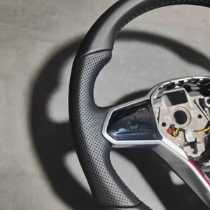 Conjunto de Volante Original para Plataforma MQB <span class=keywords><strong>Golf</strong></span> 8, Multifunción, Cuero Perforado, Compatible con Control de Crucero - Product Image 3