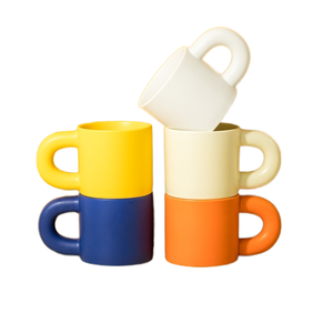 Cazza d'acqua in ceramica creativa con grande manico Logo personalizzabile per <span class=keywords><strong>caffè</strong></span> <span class=keywords><strong>e</strong></span> tè-tazza personalizzata in plastica - Product Image 2