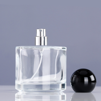Nouveau design haut de gamme 30ml 50ml 100ml Bouteille de parfum rectangulaire vide en verre Vaporisateur de parfum Bouteille de parfum unique avec couvercle