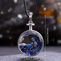 Collier pendentif shaker rond 33*52mm avec bouteille à vœux, éclats de cristaux de guérison et perles de pierre naturelle concassée pour femmes et filles