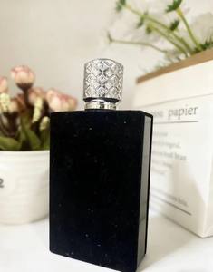 Eau de Parfum Unisex en Spray con Aroma Floral Frutal Fresco, Fórmula Ecológica de Larga Duración para Uso Diario, para Hombres y Mujeres - Product Image 4
