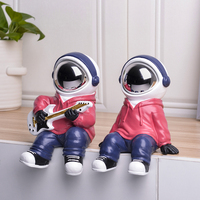 Statue d'astronaute en résine, décoration de bureau, miniatures de cosmonautes, cadeau pour enfants, décoration de la maison, figurines d'astronaute hip-hop