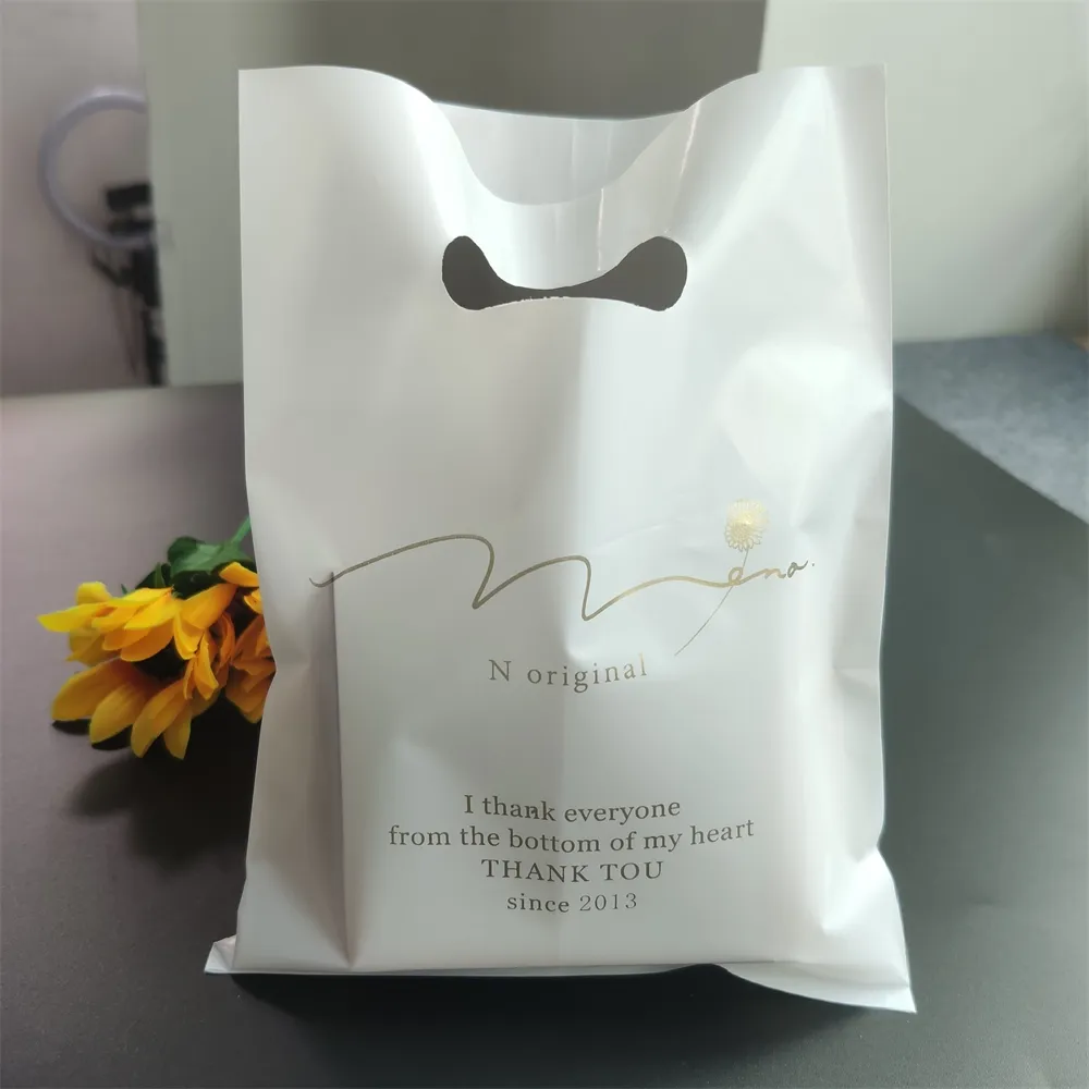 Mode Herbruikbare Herbruikbare Witte Boodschappentas Voor Geschenken, Aangepaste Kleding Verpakking Carry Winkelen Bag Sacchetto Di Plastic