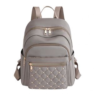 Sac à dos pour femme de grande taille avec logo personnalisé, sac à dos scolaire de haute qualité en PU, design moderne avec impression personnalisée - Product Image 2