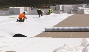 TPO Toiture sur le dessus Toiture Polyester Tissu renforcé membrane d'étanchéité construction de maison feuille imperméable - Product Image 4