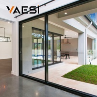 Porte coulissante en aluminium insonorisée sur mesure avec double vitrage pour villa