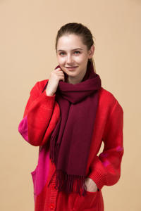 Wholesale Customized Long Merino Wool Cashmere Women's Winter <b>Scarf</b> Shawl Breathable ODM Soft for Travel Daily Use - Product Image 4