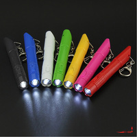 Sifflet de survie multifonctionnel personnalisé pour l'extérieur, lampe torche LED, porte-clés, stylo bille publicitaire en plastique avec porte-clés