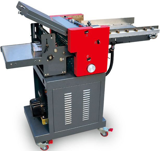 Всасывающая машина для складывания бумаги 384S