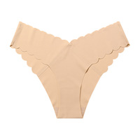 Ropa interior triangular en forma de V de talla grande de una pieza de cintura baja de seda de hielo sin rastro de encaje ondulado para mujer
