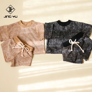 Marque privée de haute qualité, logo de marque personnalisé, t-shirt surdimensionné à manches courtes, ensemble de shorts de vélo 2 pièces, ensembles d'été pour enfants - Product Image 1