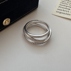 Bague en argent pur S925 de style médiéval, luxe léger, avec zircon, simple, élégante, tempérament, design multi-couches en forme de croix, pierre taillée - Product Image 5