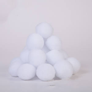 2000 pièces de pompons en plastique pelucheux de 1 cm, couleurs assorties, pour travaux manuels créatifs, matériel de <span class=keywords><strong>bricolage</strong></span> - décorations pour la Saint-Valentin, la remise des diplômes, Diwali - Product Image 4