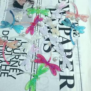 <span class=keywords><strong>Carte</strong></span> lumineuse <span class=keywords><strong>libellule</strong></span> de glace et de feu 50*46mm en plastique/résine avec colle coulante, faite à la main, pour épingles à cheveux, coques de téléphone portable et bijoux DIY - Product Image 4