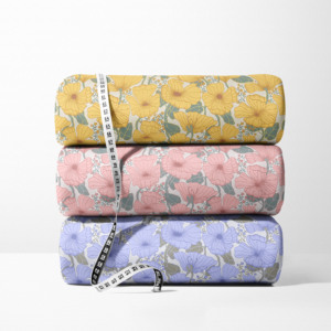 Tessuto Leggero in Cotone Cardato con Stampa Digitale Floreale Personalizzata London, Popeline <span class=keywords><strong>100</strong></span>% Cotone Traspirante per Abbigliamento Bambini e Bambine - Product Image 1