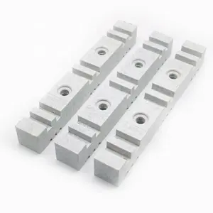 Insulator EL270 Insulation Materials Elements Essential Component For Various Industries EL Insulated Busbar Clamp