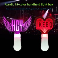 Neujahrs-Acryl-Leuchtstäbe & Blinkende Handlampen für Konzerte, Festivals & Partys