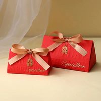 Boîte en papier kraft biodégradable de luxe avec impression personnalisée et logo en feuille d'or Boîte cadeau de bonbons avec ruban et nœud papillon élégant souvenir pour faveur de mariage