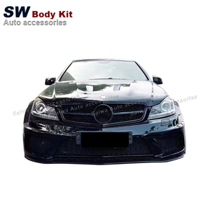 Kit Carrozzeria Allargata in Fibra di Vetro per <span class=keywords><strong>Mercedes</strong></span> Benz Classe <span class=keywords><strong>C</strong></span> W204 C63 <span class=keywords><strong>C</strong></span> 2008-2014, Stile Black Series: Paraurti, Minigonne, Parafanghi e Spoiler - Product Image 2