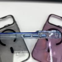 Coque de téléphone portable magnétique anti-traces de doigts en PC rigide couleur avec boutons métalliques pour iPhone 17/17 Pro Max/18/18 Pro Max