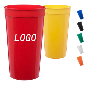 Gobelets de stade réutilisables de 32oz personnalisés Tasses à bière en plastique promotionnelles pour boissons de fête Gobelets incassables pour bouteille d'eau - Product Image 1