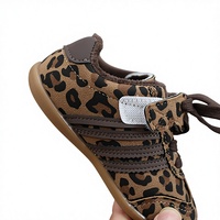 Chaussures d'entraînement GAT pour enfants, style coréen, nouvelle collection hiver 2025, à semelle extérieure en caoutchouc, doublées polaire à la cheville, motif léopard, polyvalentes et tendance