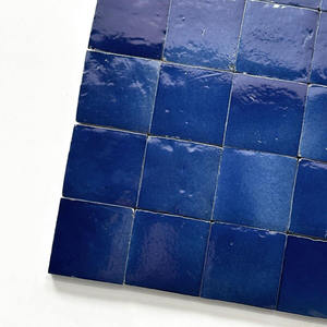 Carrelage mural en céramique bleue marocaine moderne 100x100mm, finition rustique brillante pour utilisation intérieure dans le salon - Product Image 4