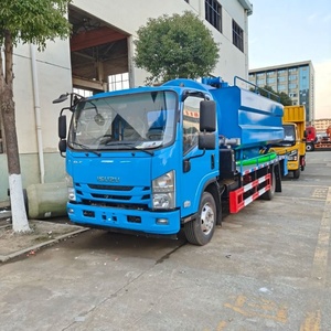 Camion-citerne Isuzu 4x2 6000L/6 tonnes pour le nettoyage des égouts et l'aspiration, idéal pour le dragage de canalisations et les opérations d'aspiration - Product Image 5