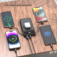 Batterie externe ultra-fine Shenzhen Snapper 10000mAh Li-Polymère avec câbles intégrés, prise murale AC pliable, format de poche, compatible USB-C