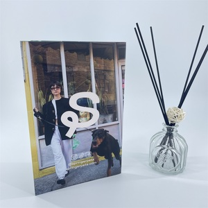 Nouvelle conception, prix bas, impression de brochures avec reliure cousue, pliage en Z, papier couché, laminage de film - Product Image 1