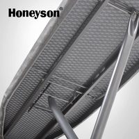Planche à repasser pliable Honeyson avec support pour fer et cadre en métal, type sur pied, pour hôtels, housse de planche à repasser incluse