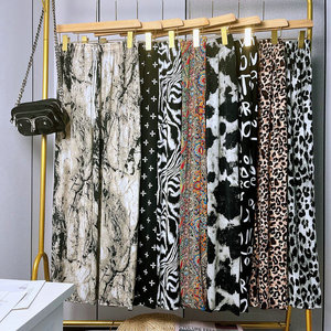 <span class=keywords><strong>Pantaloni</strong></span> <span class=keywords><strong>modello</strong></span> DNK005 a 1,69 dollari, vita regolabile, materiale estivo fresco, <span class=keywords><strong>pantaloni</strong></span> <span class=keywords><strong>cargo</strong></span> da jogging da <span class=keywords><strong>donna</strong></span> per esterni, disponibili in vari colori. - Product Image 3