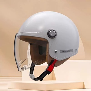 Nouveau casque de moto rétro Apvr ABS 3/4 demi-face modèle 301 avec doublure en nylon et garantie d'un an - Product Image 6