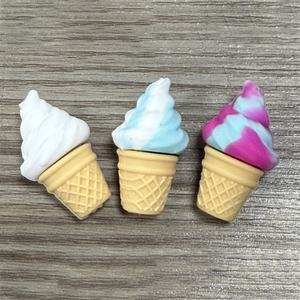 Cône de crème glacée 3D perles focales en silicone <span class=keywords><strong>dessin</strong></span> rapide personnaliser articles de Bracelet de perles d'espacement en silicone pour la fabrication de bracelets à stylo - Product Image 1