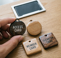 Porte-clés RFID en bois avec revêtement époxy personnalisé, 125 kHz, pour contrôle d'accès