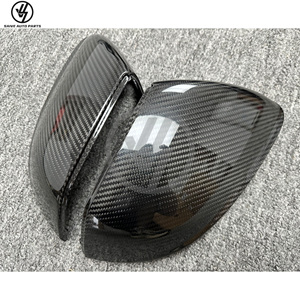 Coque de rétroviseur latéral en fibre de carbone sèche de style Performante de haute qualité (remplacement) pour Lambo URUS 2018-2023 - Product Image 2