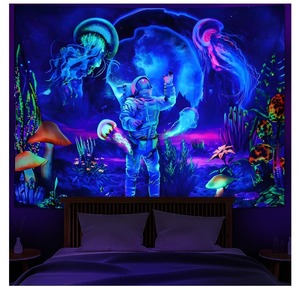 Décoration intérieure en tissu polyester durable pour chambre à coucher/salon <span class=keywords><strong>Tapisserie</strong></span> réactive aux UV suspendue au mur - Product Image 3