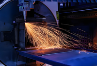 Nouvelle machine de découpe laser à fibre de coupeurs de plasma CNC haute puissance 3015 de la Chine avec moteur servo pour l'industrie métallurgique