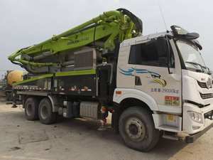 Bomba de Hormigón Montada en Camión Zoomlion de 43m Usada de Alta Calidad 2022, Maquinaria para Pequeñas Obras de Construcción, Precio Competitivo - Product Image 2