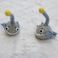 Pendentif en crochet de créature marine mignonne tricotée à la main, de haute qualité, pour la décoration intérieure, entièrement fait main, pour adultes