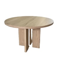Ensemble de table à manger ronde en chêne massif avec quatre pieds géométriques, finition noire, design moderne durable, meubles de salle à manger pour usage domestique