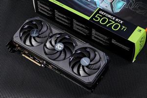 การ์ดจอ GeForce RTX 5070 Ti Gaming OC 16 GB GDDR7 PCIe Gen5 X16 สำหรับเล่นเกมและผู้สร้างเนื้อหา AI รุ่น GV-N507TGAMING OC-16GD - Product Image 2