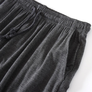 <span class=keywords><strong>Pigiama</strong></span> da <span class=keywords><strong>Uomo</strong></span> in Modal Lavorato a Maglia, Traspirante e Termico, Comodo Abbigliamento Notturno con Maglietta a Maniche Corte e Pantaloncini, Personalizzabile con Logo - Product Image 5