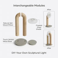 Lampe de chevet YH avec abat-jour, lampe de table en bois LED multicolore, moderne, minimaliste, en forme de U