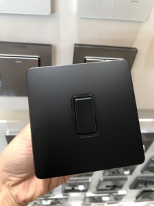 86 250V 2way treo tường kim loại ánh sáng chuyển đổi màu đen thép không gỉ Bảng điều chỉnh uk13a Châu Âu phổ Ổ cắm ổ cắm nhà bán buôn - Product Image 6