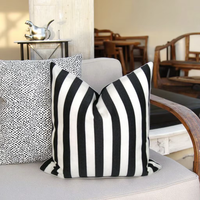 Housse de coussin moderne de luxe en lin tricoté imperméable ignifuge noir blanc rayure fermeture éclair brodé à la main patch tissé maison